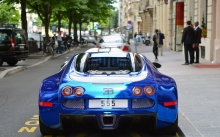  Bugatti Veyron   